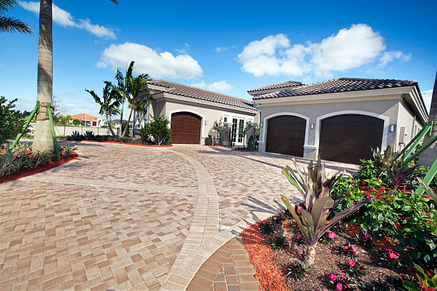 Best Driveway Resurfacing Pavers  in Kinston, NC